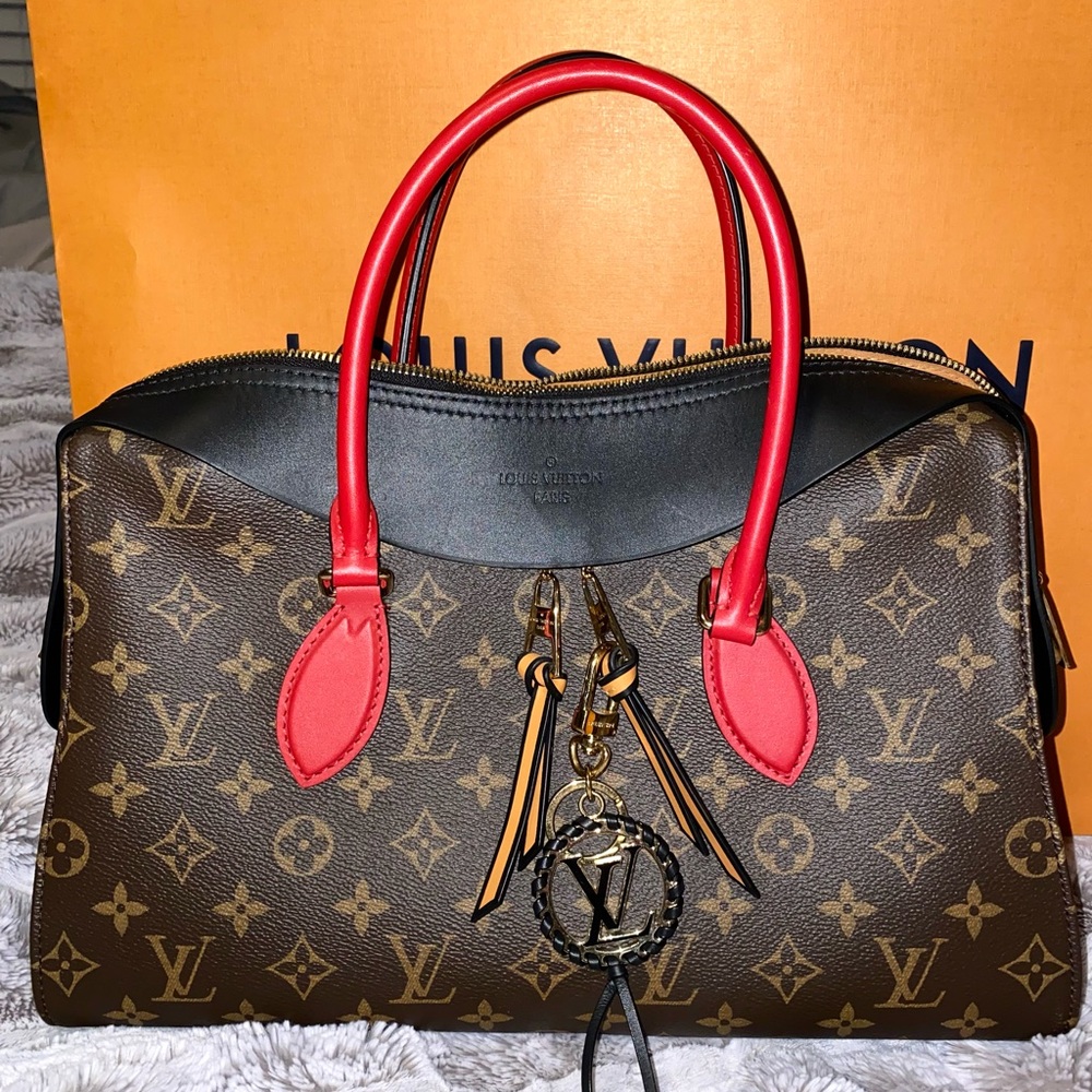 ❌ SOLD ❌ Authentic Louis Vuitton Tuileries